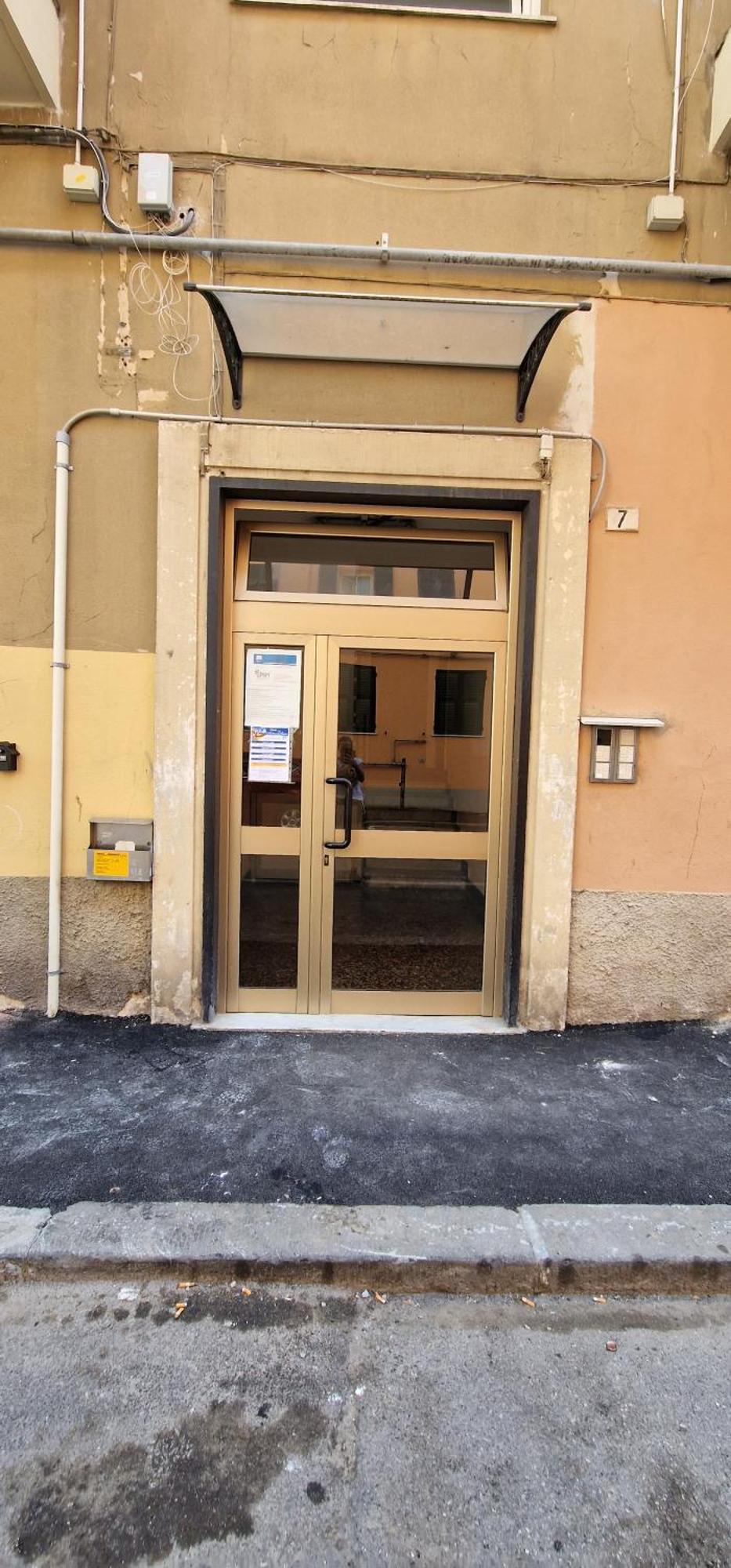 Azzurro Adriatico In Genova Est Apartment Exterior foto